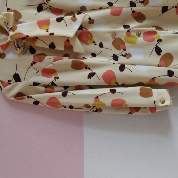 Vintage Floral Dress - Picture 6 of 8